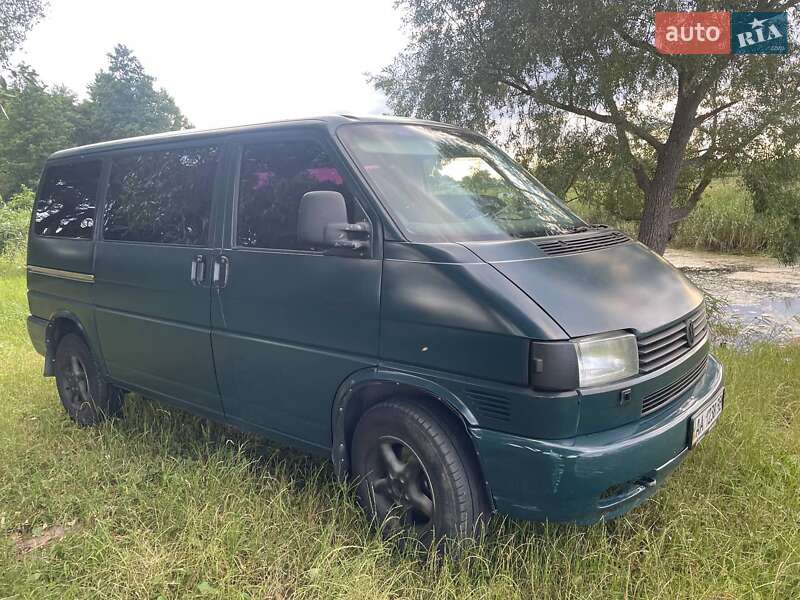 Минивэн Volkswagen Transporter 2002 в Киеве