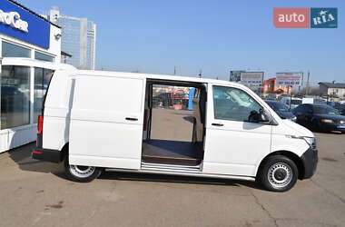Грузовой фургон Volkswagen Transporter 2020 в 