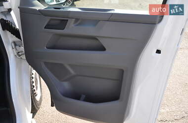 Грузовой фургон Volkswagen Transporter 2020 в 