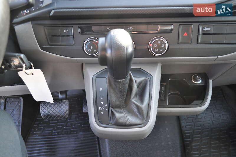 Вантажний фургон Volkswagen Transporter 2020 в Києві