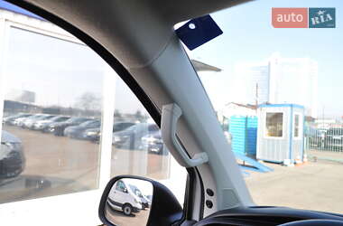 Грузовой фургон Volkswagen Transporter 2020 в 