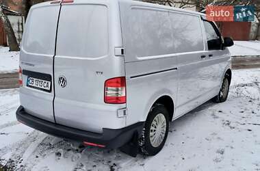 Вантажний фургон Volkswagen Transporter 2014 в Чернігові