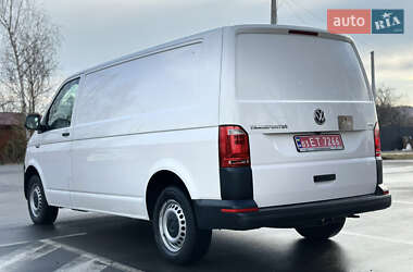 Вантажний фургон Volkswagen Transporter 2017 в Здолбуніві