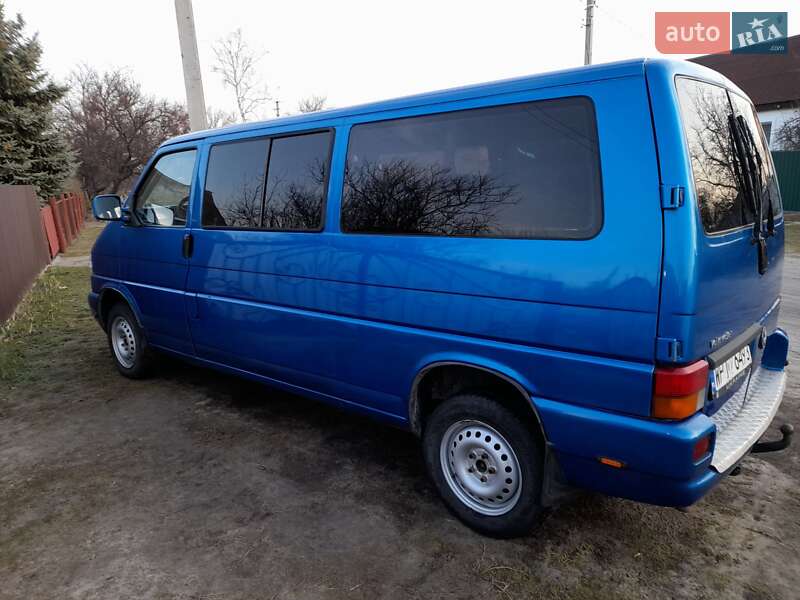 Минивэн Volkswagen Transporter 2003 в Черкассах