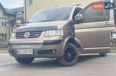 Минивэн Volkswagen Transporter 2007 в Рожище