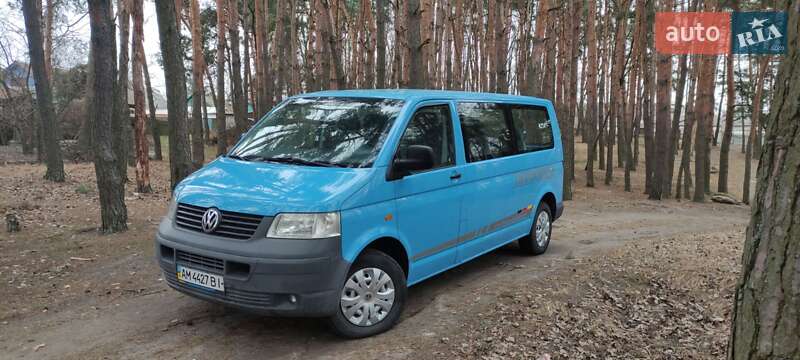 Мінівен Volkswagen Transporter 2004 в Коростені