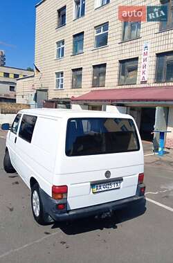 Вантажопасажирський фургон Volkswagen Transporter 2001 в Києві