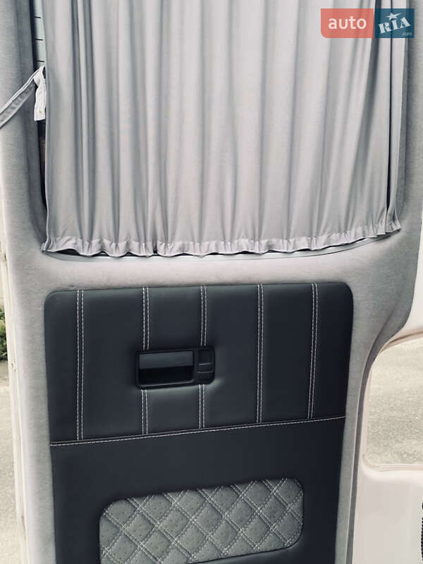 Минивэн Volkswagen Transporter 2019 в Киеве