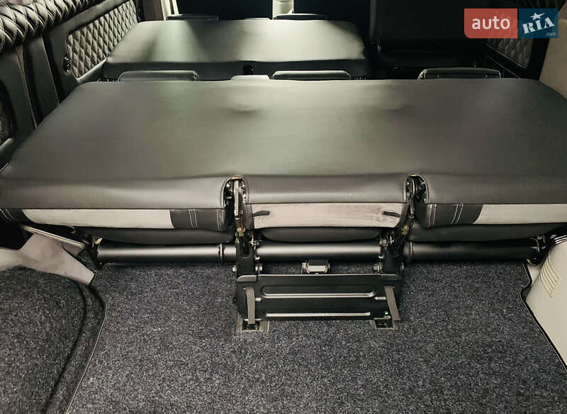 Минивэн Volkswagen Transporter 2019 в Киеве