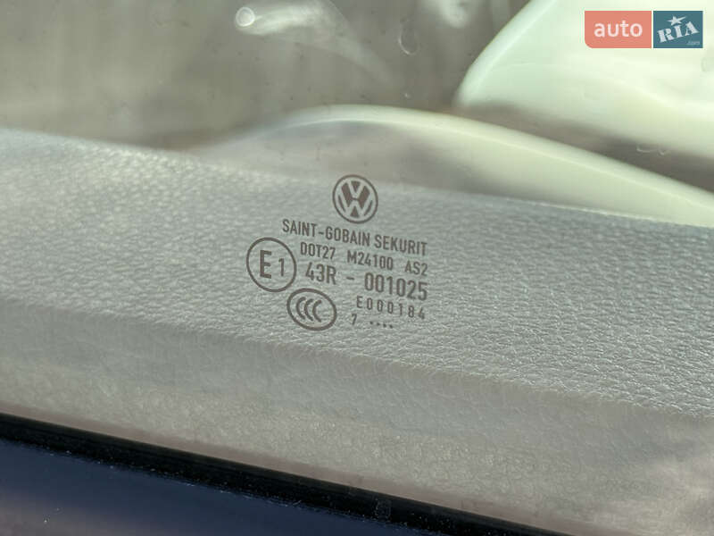 Грузовой фургон Volkswagen Transporter 2017 в Тячеве