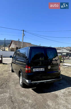 Минивэн Volkswagen Transporter 2004 в 