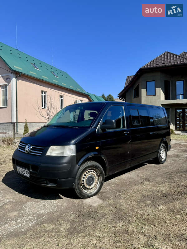 Минивэн Volkswagen Transporter 2004 в 
