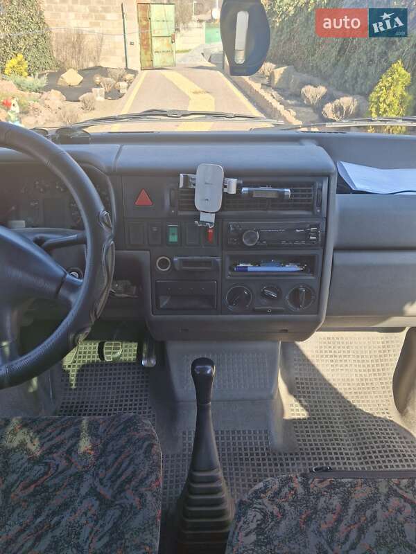 Минивэн Volkswagen Transporter 1999 в Николаеве