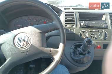 Минивэн Volkswagen Transporter 2004 в 