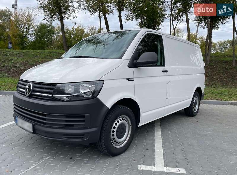 Грузовой фургон Volkswagen Transporter 2017 в Киеве