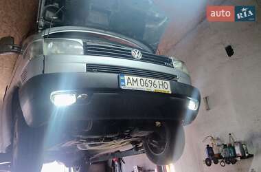 Минивэн Volkswagen Transporter 2002 в Житомире