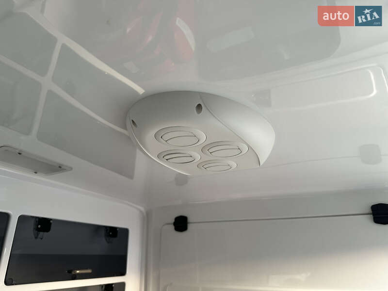 Автомобиль скорой помощи Volkswagen Transporter 2018 в Киеве