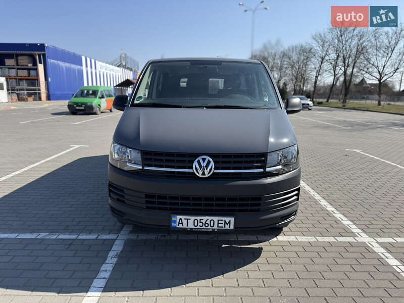 Минивэн Volkswagen Transporter 2018 в 