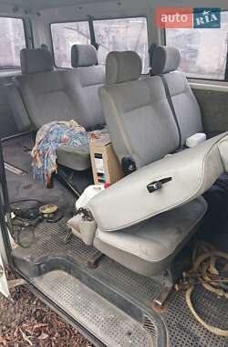 Минивэн Volkswagen Transporter 1999 в 