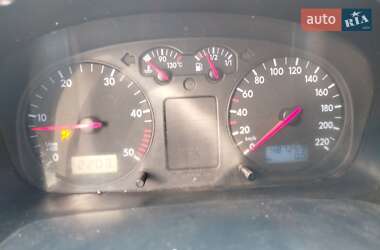 Минивэн Volkswagen Transporter 2001 в 