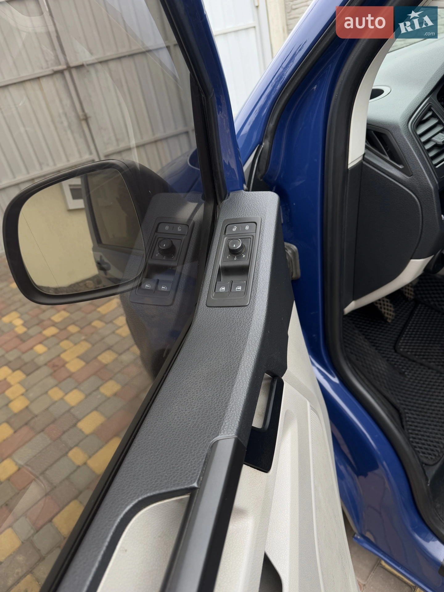 2015 Volkswagen Transporter - мініатюра 14