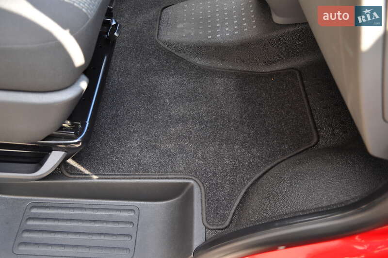 Грузовой фургон Volkswagen Transporter 2021 в Киеве фото 61 Грузовой фургон Volkswagen Transporter 2021 в Киеве