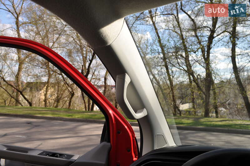 Грузовой фургон Volkswagen Transporter 2021 в Киеве фото 81 Грузовой фургон Volkswagen Transporter 2021 в Киеве
