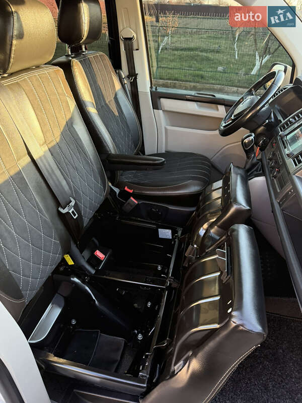 Минивэн Volkswagen Transporter 2018 в Киеве