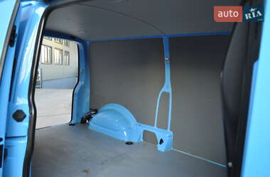 Грузовой фургон Volkswagen Transporter 2021 в 