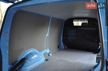 Грузовой фургон Volkswagen Transporter 2021 в 