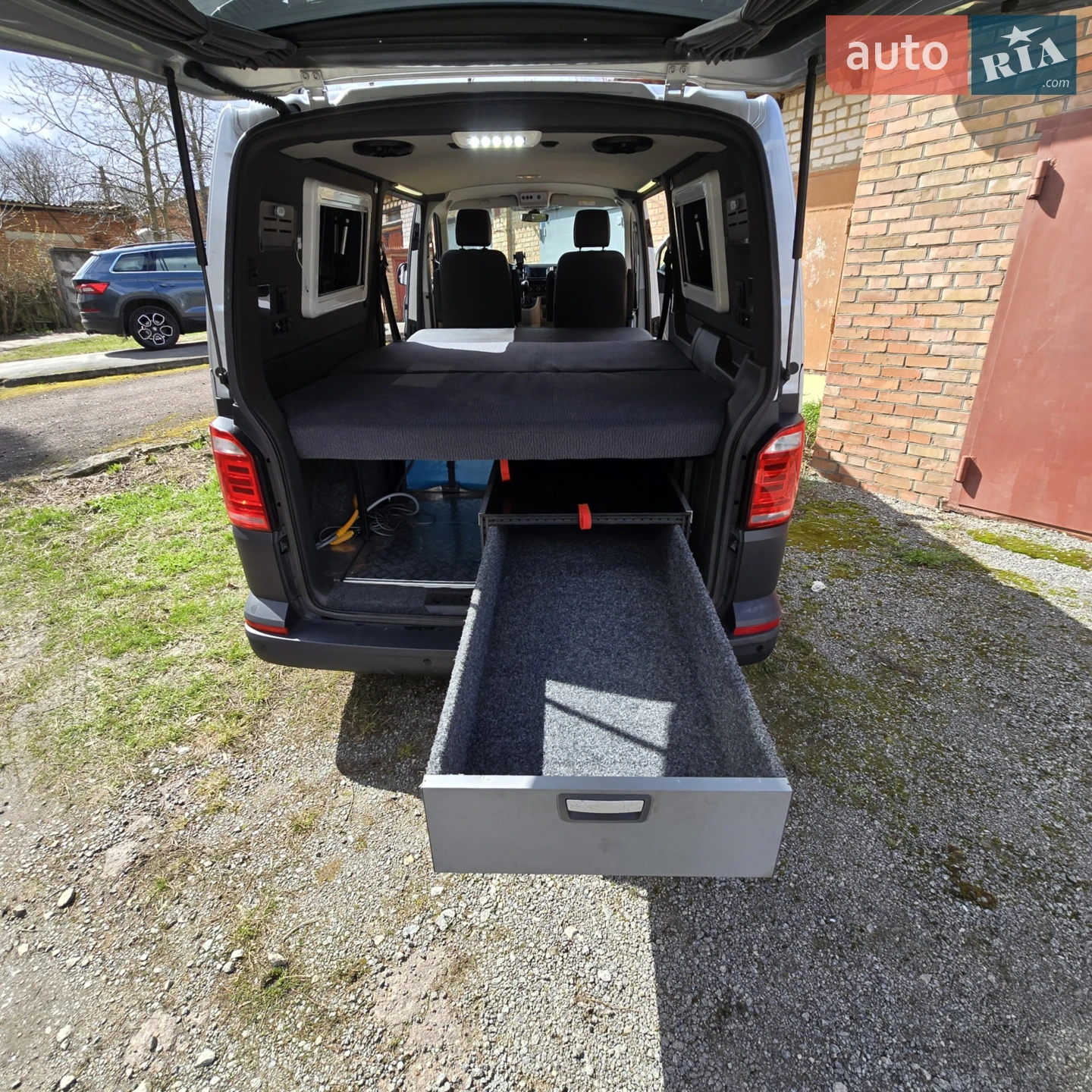 2019 Volkswagen Transporter - мініатюра 11