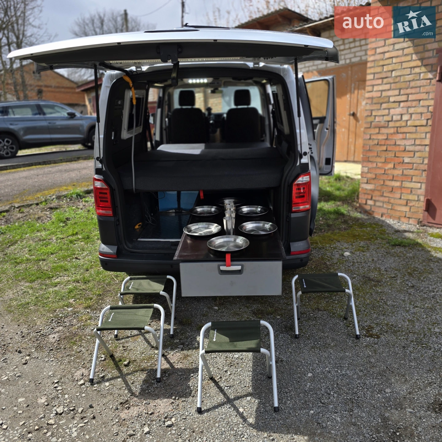 2019 Volkswagen Transporter - фото 1