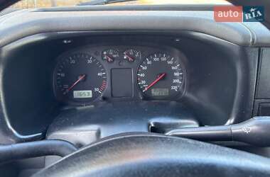 Минивэн Volkswagen Transporter 2002 в 