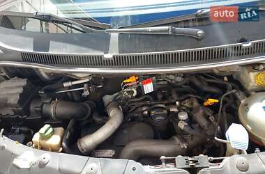 Минивэн Volkswagen Transporter 2006 в 
