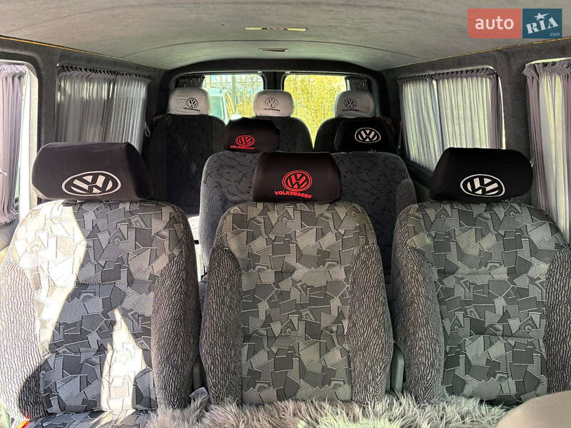 Мінівен Volkswagen Transporter 2005 в Шумську