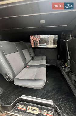 Минивэн Volkswagen Transporter 2000 в 
