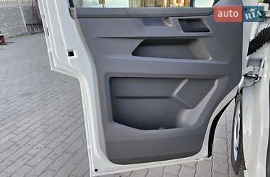 Вантажний фургон Volkswagen Transporter 2021 в 