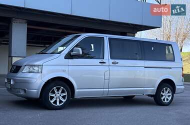 Мінівен Volkswagen Transporter 2004 в 