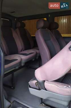 Мінівен Volkswagen Transporter 2006 в 