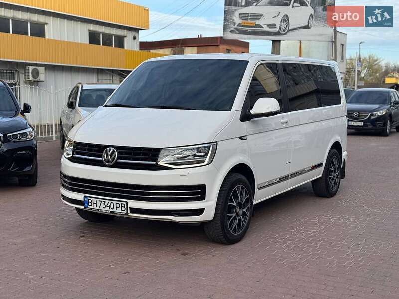 Минивэн Volkswagen Transporter 2015 в 