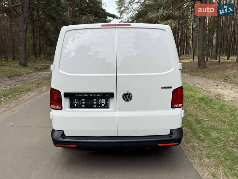 Вантажопасажирський фургон Volkswagen Transporter 2021 в Києві
