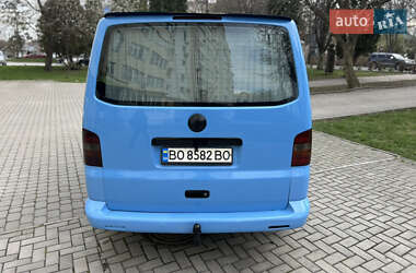 Мінівен Volkswagen Transporter 2004 в 