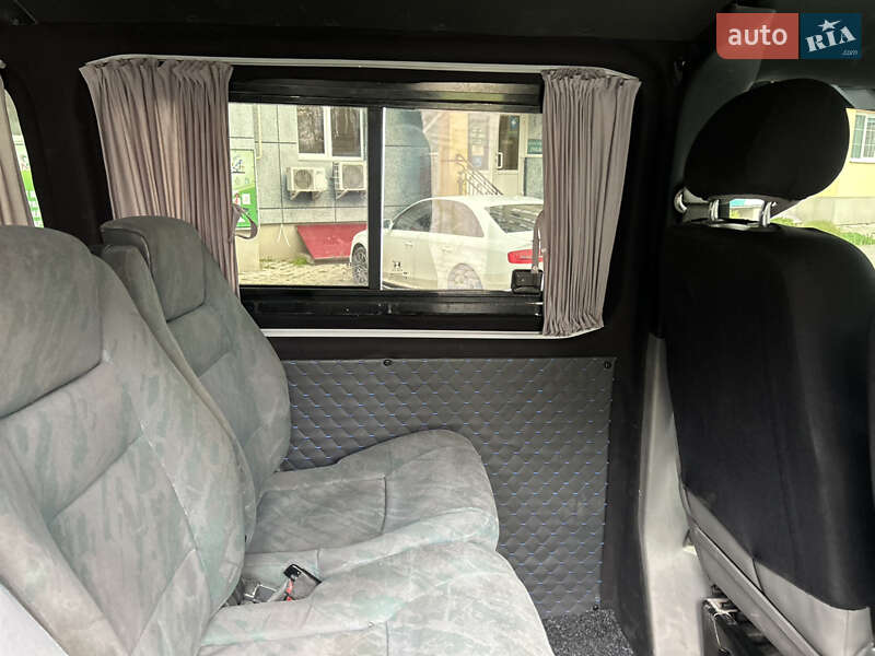 Минивэн Volkswagen Transporter 2004 в Каменец-Подольском