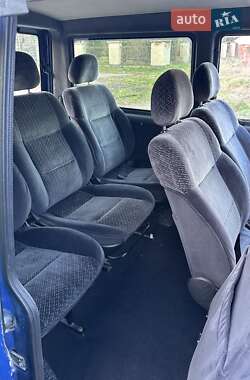 Минивэн Volkswagen Transporter 2000 в 