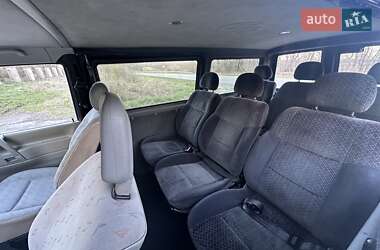 Минивэн Volkswagen Transporter 2000 в 
