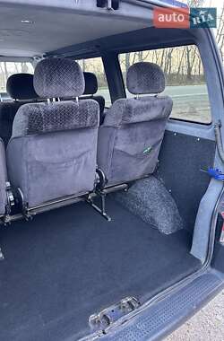 Минивэн Volkswagen Transporter 2000 в 