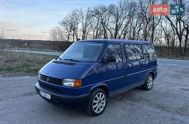 Минивэн Volkswagen Transporter 2000 в 