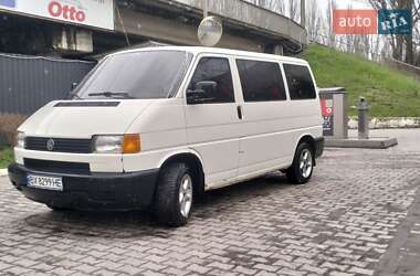 Минивэн Volkswagen Transporter 2000 в 
