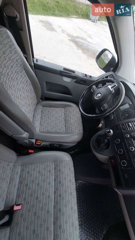 Грузовой фургон Volkswagen Transporter 2012 в Дубровице фото 13 Грузовой фургон Volkswagen Transporter 2012 в Дубровице
