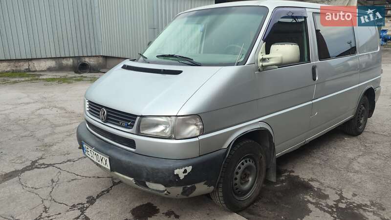 Мінівен Volkswagen Transporter 2003 в Кам'янському
